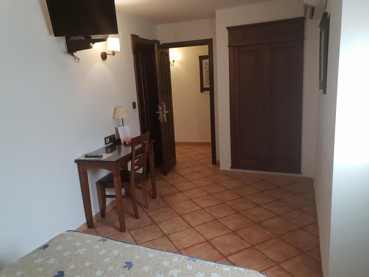 Hospederia Ana Pilar Hotel Porcuna Kültér fotó