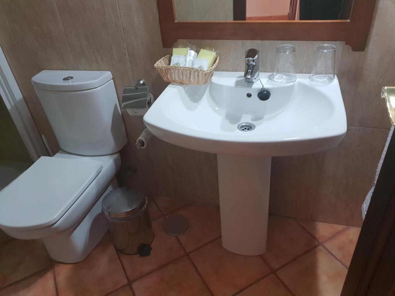 Hospederia Ana Pilar Hotel Porcuna Kültér fotó
